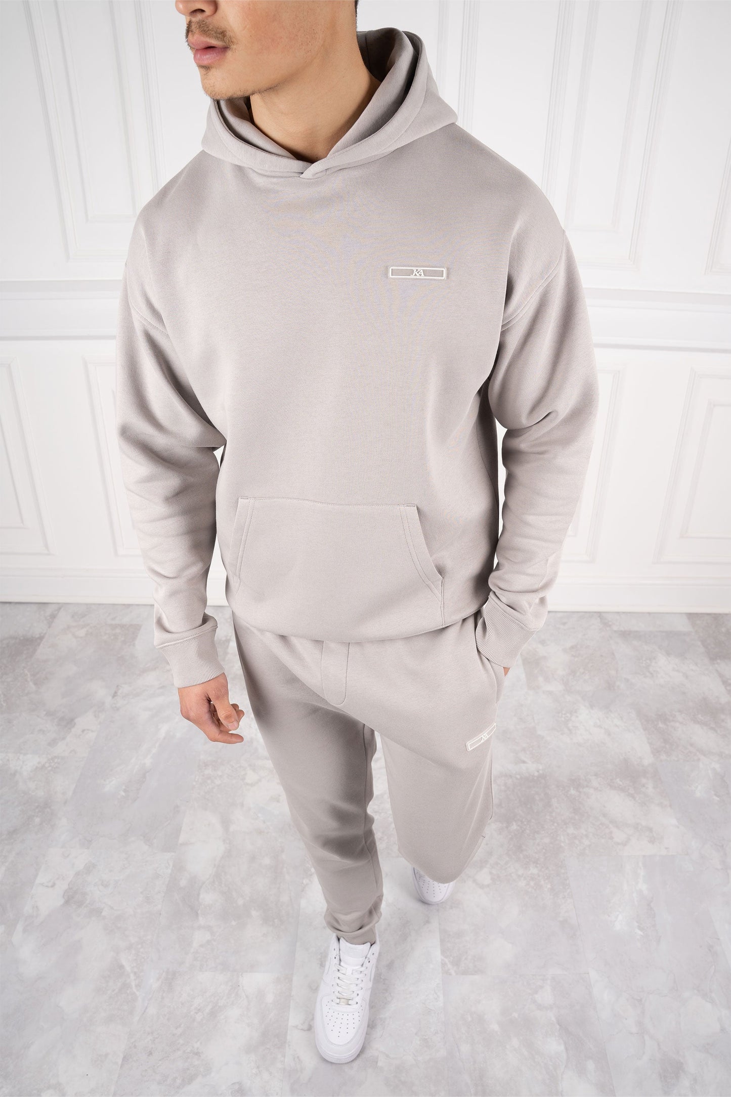 Trainingsanzug Slim Fit mit Kapuze & Reißverschluss | Ideal für den Winter