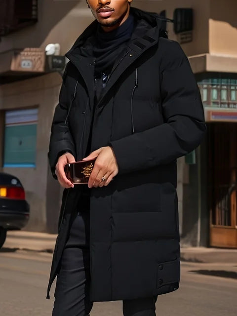 Herren-Wintermantel mit Wattierung, wetterfester Oberfläche und vollflächigem Design
