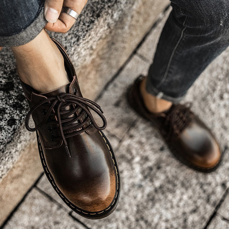 Sommerliche klassische Schuhe für Männer