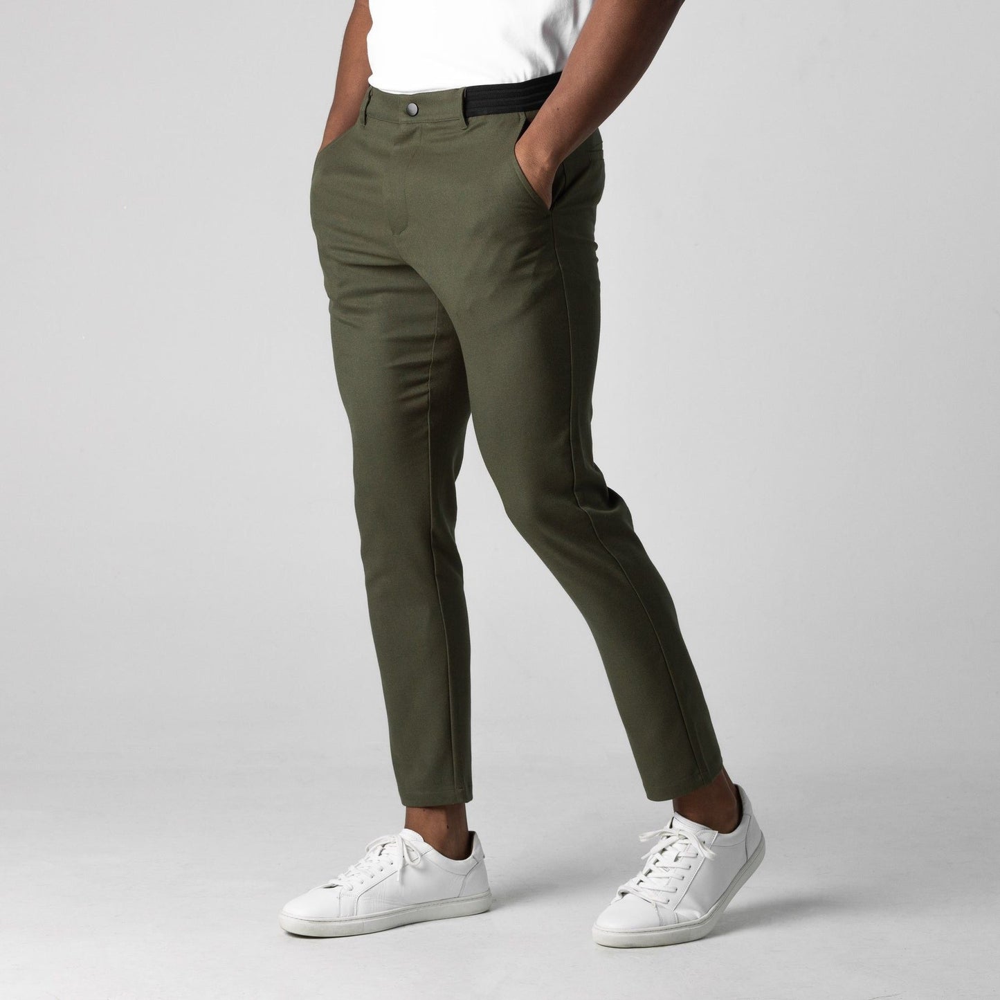 Herren Stretch-Chinos mit Tapered Fit I Ideal für Sommer