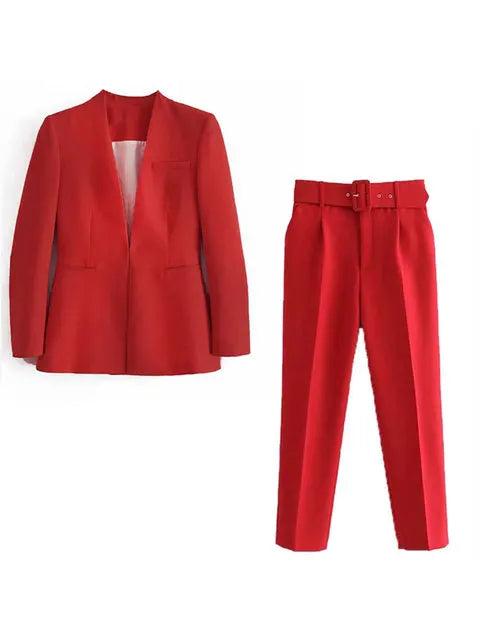 Kerinauia - Sommerlicher Business-Anzug für Damen - Leichter Blazer und Slim-Fit-Hose