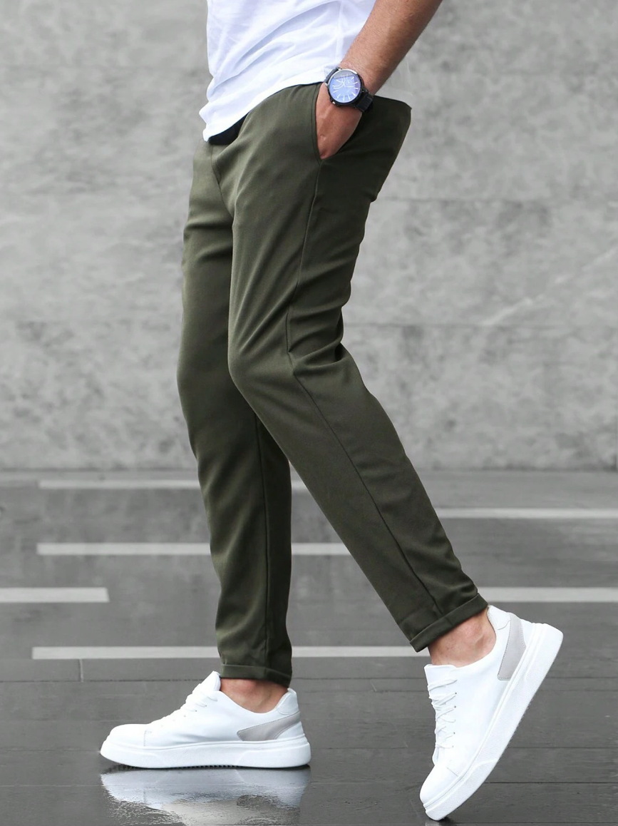 Sommerliche Stretch-Hose für Herren – Bequeme Business & Freizeit Hose mit schlanker Passform | Atmungsaktiv & Formstabil | Ideal für Alltag & Büro