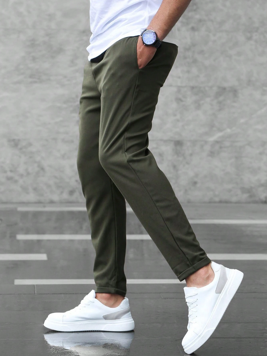 Sommerliche Stretch-Hose für Herren – Bequeme Business & Freizeit Hose mit schlanker Passform | Atmungsaktiv & Formstabil | Ideal für Alltag & Büro
