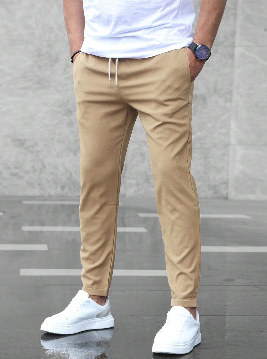 Sommerliche Stretch-Hose für Herren – Bequeme Business & Freizeit Hose mit schlanker Passform | Atmungsaktiv & Formstabil | Ideal für Alltag & Büro