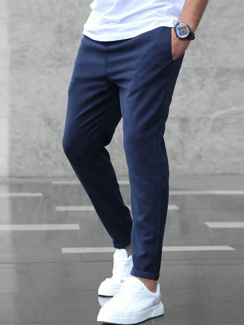 Sommerliche Stretch-Hose für Herren – Bequeme Business & Freizeit Hose mit schlanker Passform | Atmungsaktiv & Formstabil | Ideal für Alltag & Büro