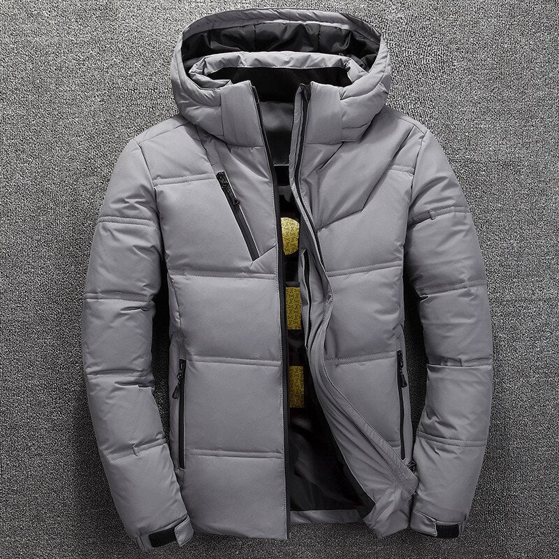 Herren Winterjacke mit Kapuze und Frontreißverschluss