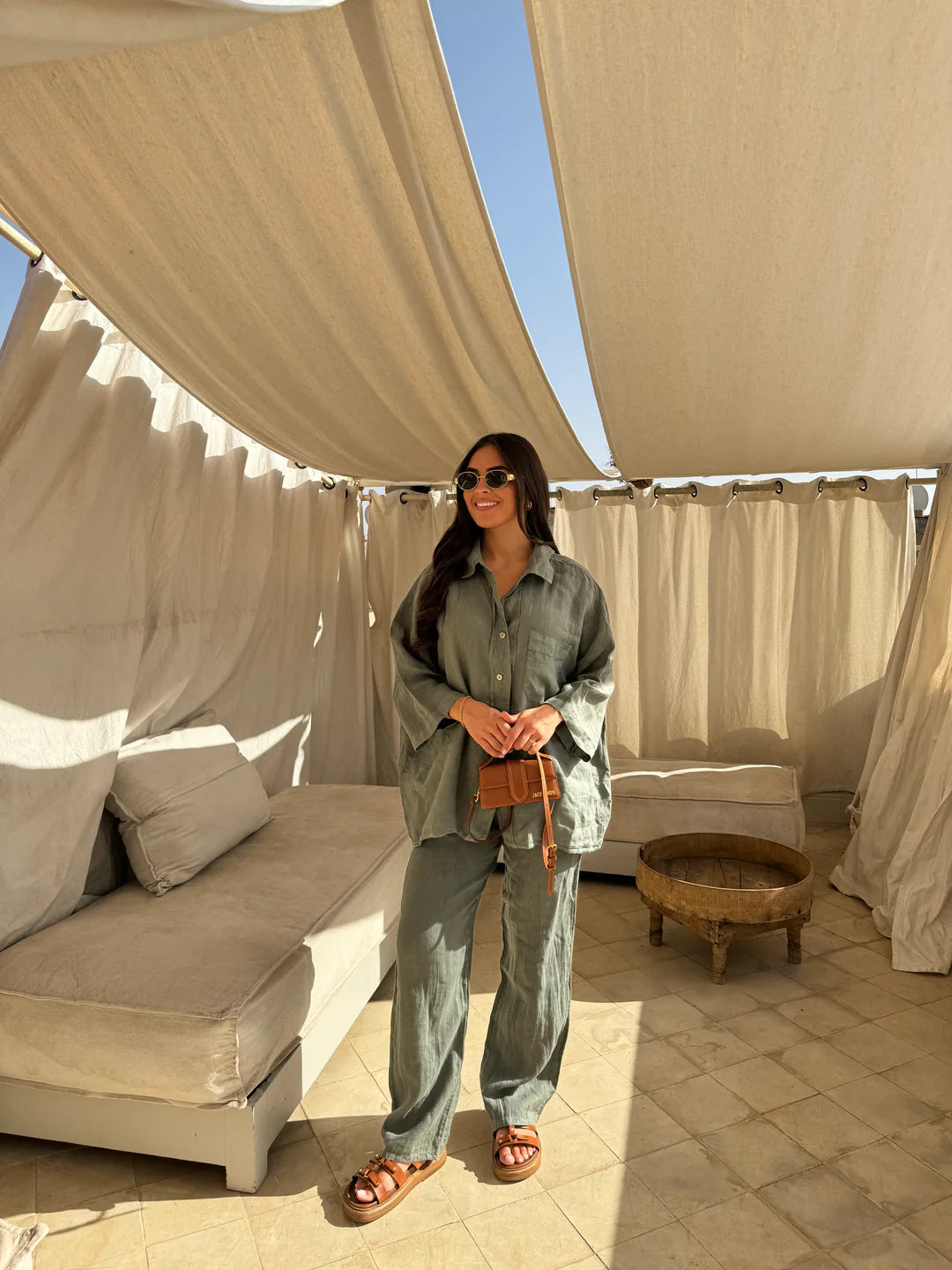 Leichtes Sommer-Set mit Bluse & Hose – Perfekt für sonnige Tage
