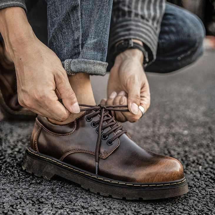 Sommerliche klassische Schuhe für Männer