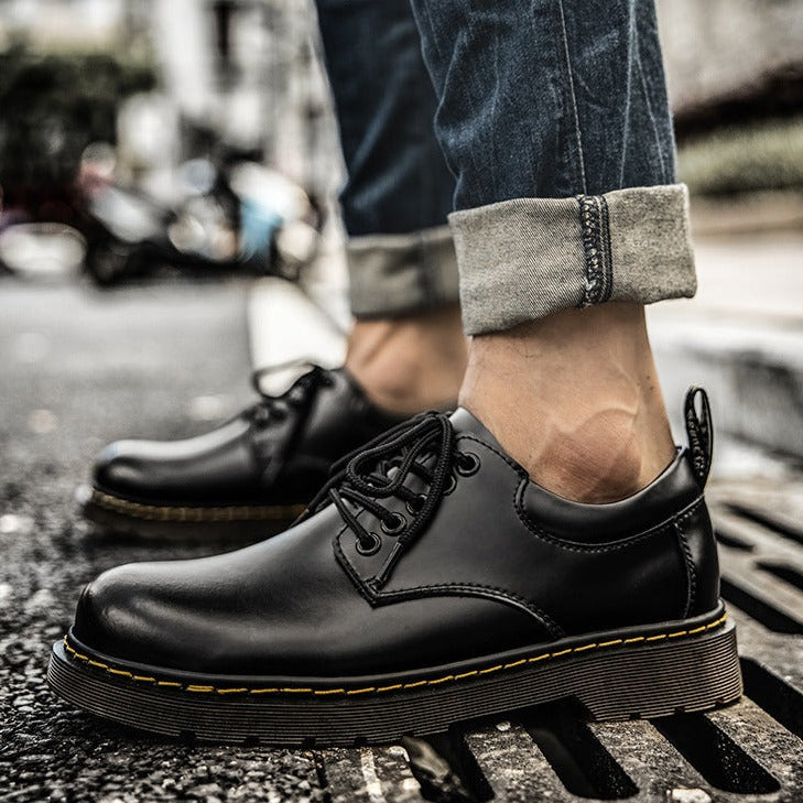 Sommerliche klassische Schuhe für Männer