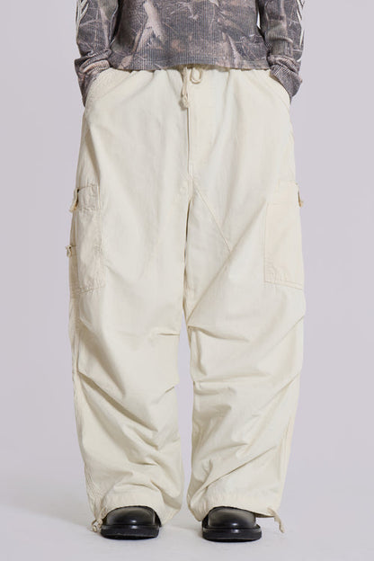 Braune Parachute Cargo-Hose - Ideal für Frühling & Sommer