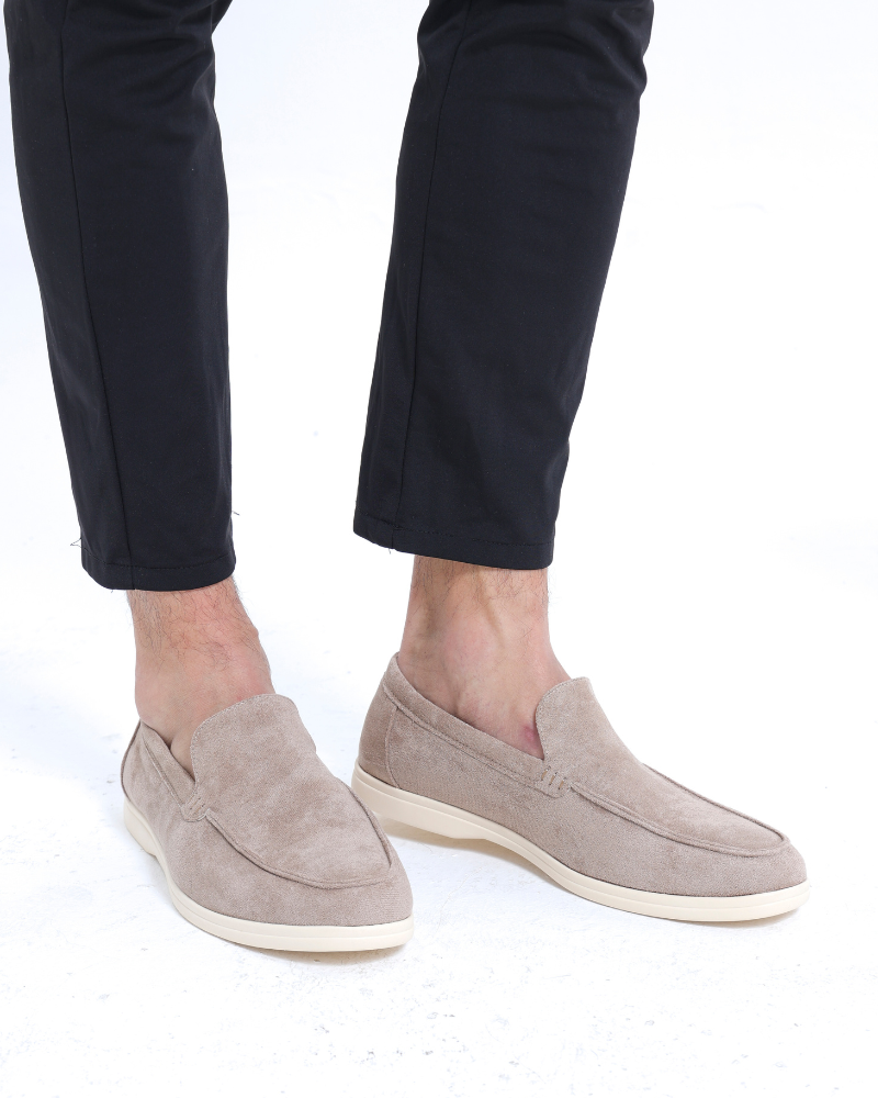 Herren-Loafer aus Wildleder mit Slip-On-Design und gepolsterter Innensohle