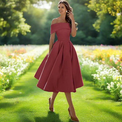 Trägerloses Satin Midi-Kleid mit Fließendem Schnitt | Perfekt für den Sommer