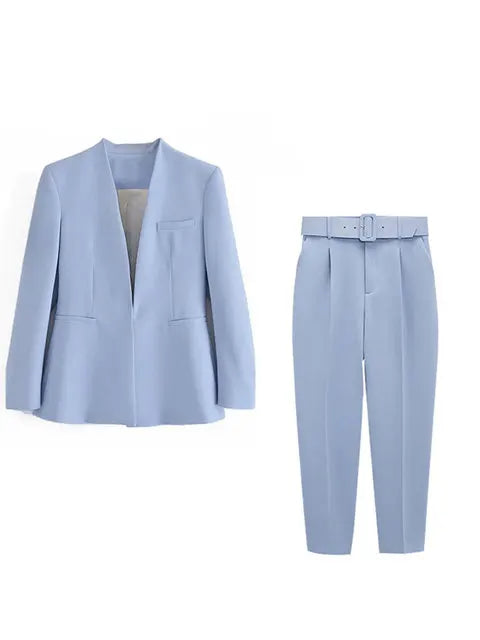 Kerinauia - Sommerlicher Business-Anzug für Damen - Leichter Blazer und Slim-Fit-Hose