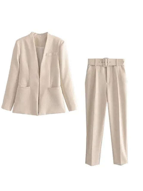 Kerinauia - Sommerlicher Business-Anzug für Damen - Leichter Blazer und Slim-Fit-Hose