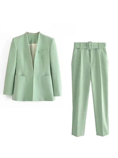 Kerinauia - Sommerlicher Business-Anzug für Damen - Leichter Blazer und Slim-Fit-Hose