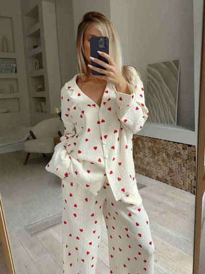 Damen Herz-Pyjama Set – Elegant für den Sommer