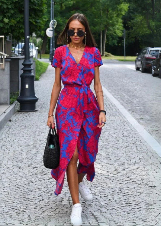 EVA™ | Elegantes Kleid mit V-Ausschnitt und Bauchkaschierung