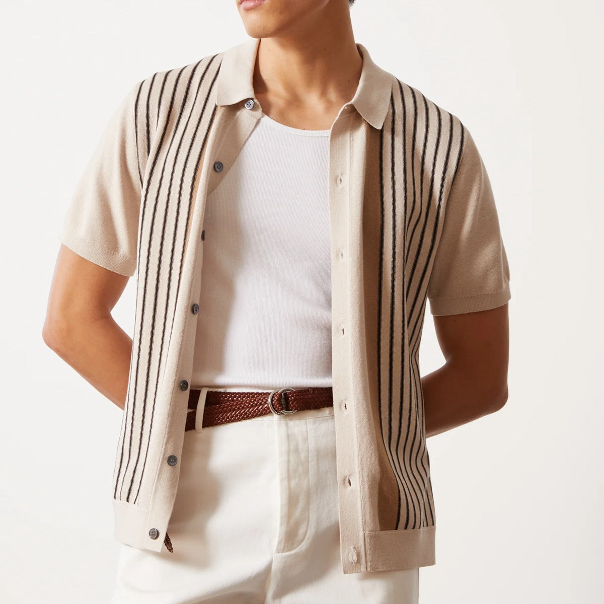 Herren-Sommer-Strick-Cardigan im Hemdstil mit Streifenmuster und kurzen Ärmeln