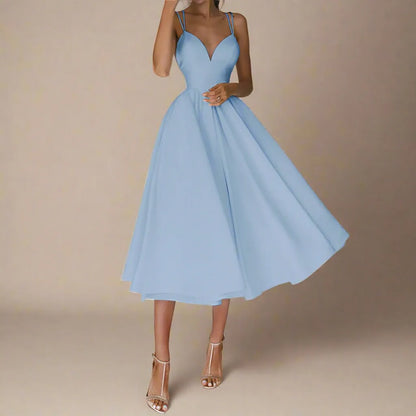 Schulterfreies Satin-Midi-Kleid mit Fließendem Schnitt | Perfekt für den Sommer