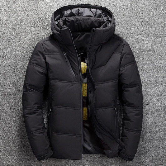 Herren Winterjacke mit Kapuze und Frontreißverschluss
